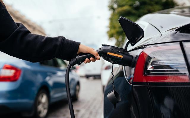 Büyükçekmece´de Elektrikli Araç Servis Hizmetleri - N.A.R Uzman Oto Bosch Car Servis